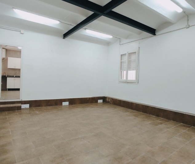Habitatge + Local a Tarragona Capital - 13