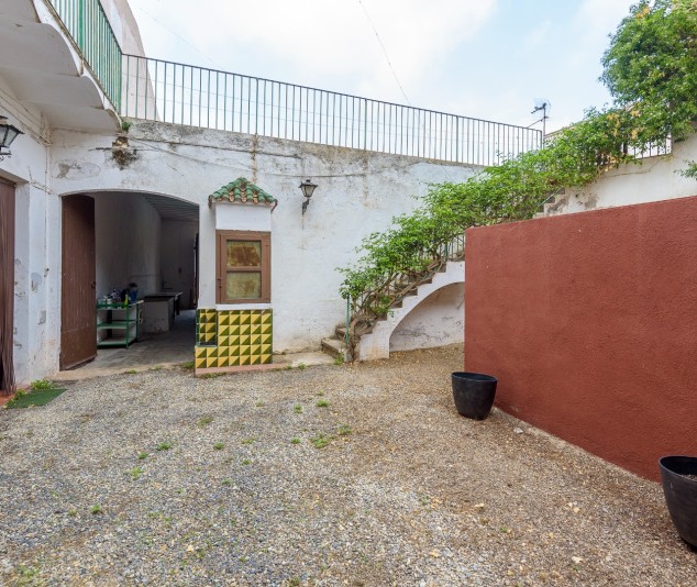 Finca rústica en venda a  Plaça de L'església, 14, La Secuita - 43