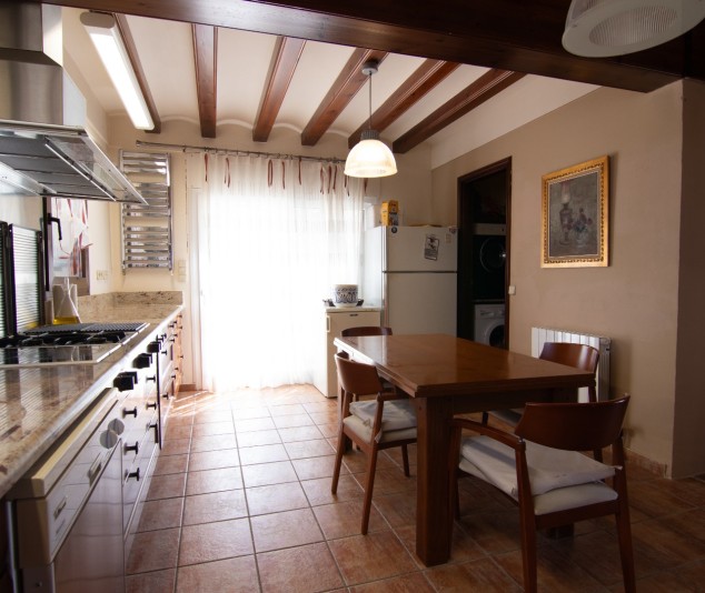Exclusiva casa de camp amb piscina, jardins i vistes espectaculars - 25