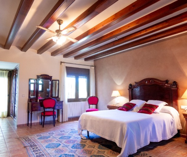 Exclusiva casa de camp amb piscina, jardins i vistes espectaculars - 28