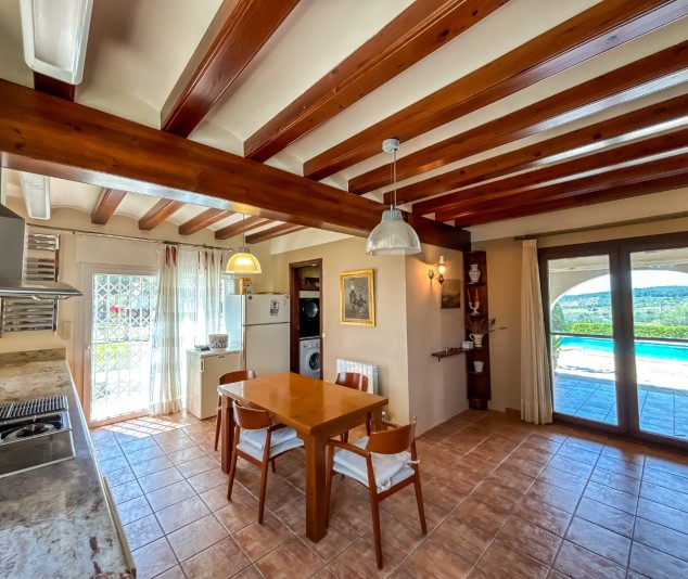 Exclusiva casa de camp amb piscina, jardins i vistes espectaculars - 17
