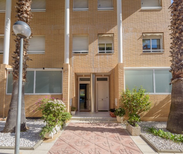 Espectacular dúplex en venta al carrer Johann Sebastian Bach - 40